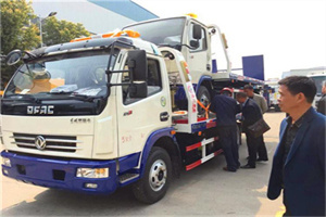 犍为汽车道路救援拖车价格